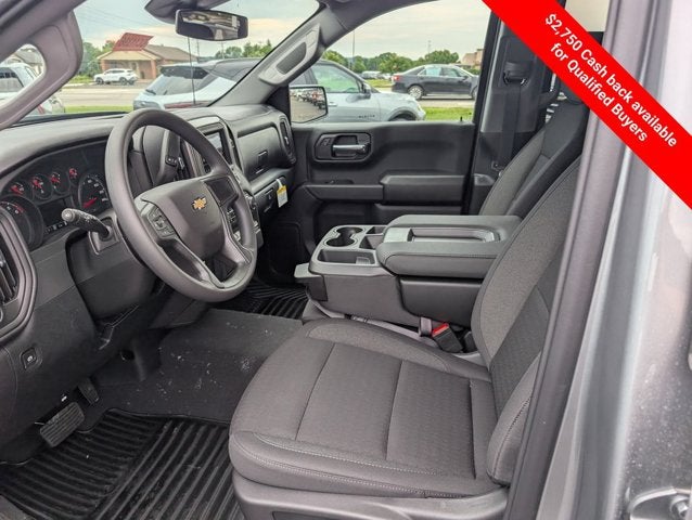 2026 Chevrolet Silverado 1500 4WD Crew Cab 147" Custom