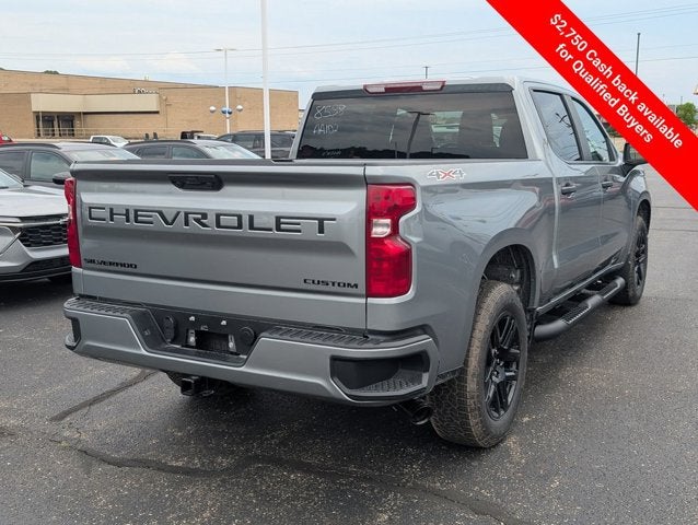 2026 Chevrolet Silverado 1500 4WD Crew Cab 147" Custom