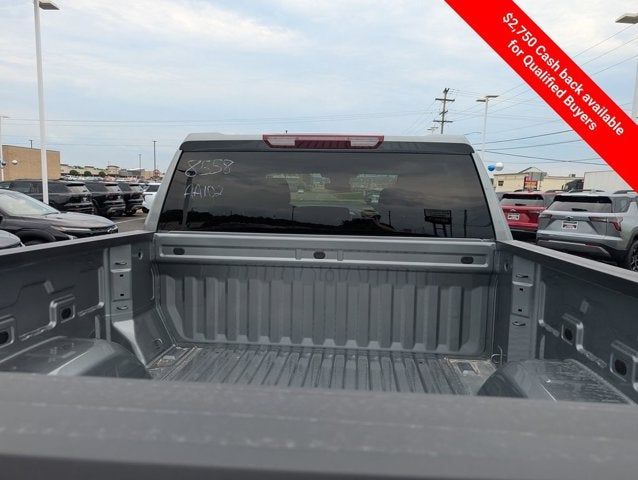 2026 Chevrolet Silverado 1500 4WD Crew Cab 147" Custom