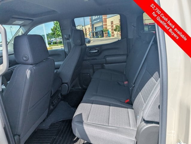 2026 Chevrolet Silverado 1500 4WD Crew Cab 147" Custom