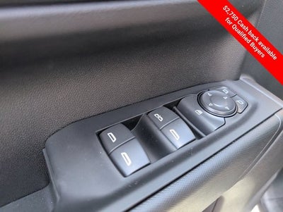 2026 Chevrolet Silverado 1500 4WD Crew Cab 147" Custom