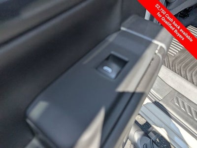 2026 Chevrolet Silverado 1500 4WD Crew Cab 147" Custom