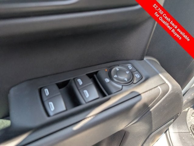 2026 Chevrolet Silverado 1500 4WD Crew Cab 147" Custom