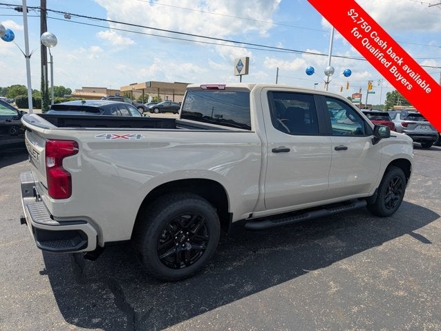 2026 Chevrolet Silverado 1500 4WD Crew Cab 147" Custom