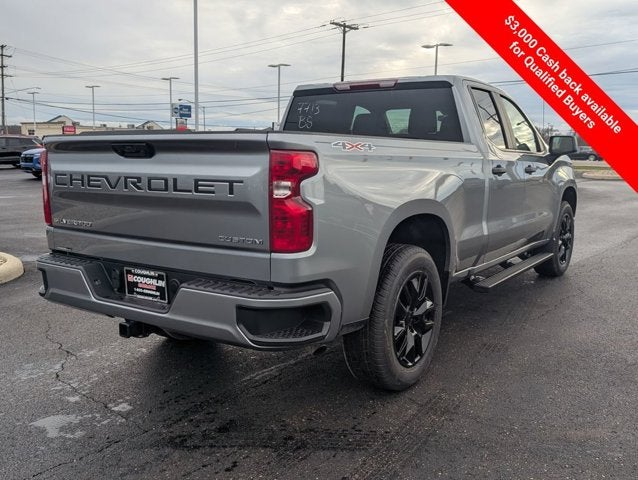 2026 Chevrolet Silverado 1500 4WD Double Cab 147" Custom