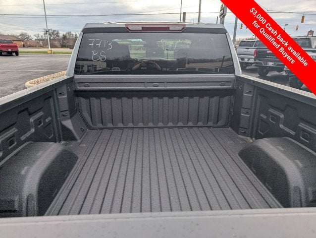 2026 Chevrolet Silverado 1500 4WD Double Cab 147" Custom