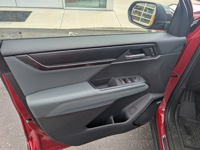 2027 GMC Acadia AWD AT4