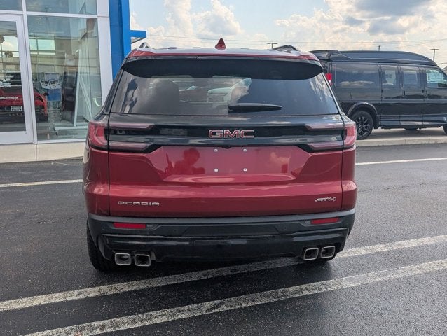 2027 GMC Acadia AWD AT4