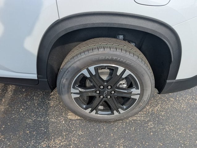 2027 Chevrolet Traverse AWD LT