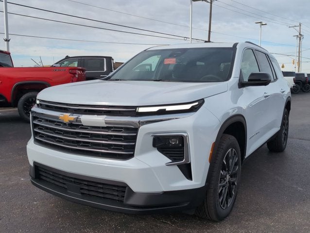 2026 Chevrolet Traverse AWD LT