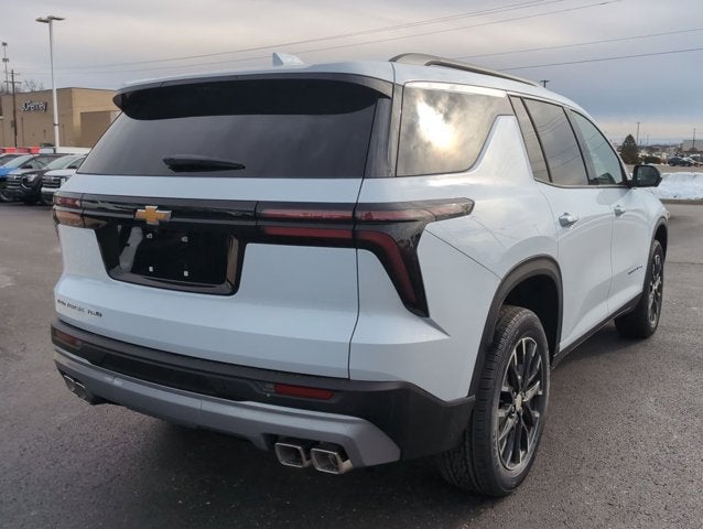 2026 Chevrolet Traverse AWD LT