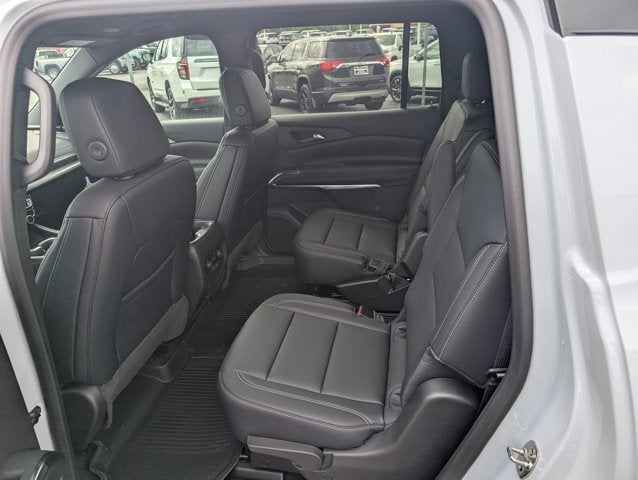 2027 Chevrolet Traverse AWD LT
