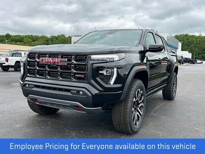 2025 GMC Canyon 4WD AT4