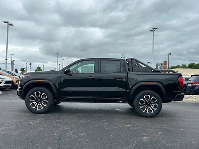 2025 GMC Canyon 4WD AT4