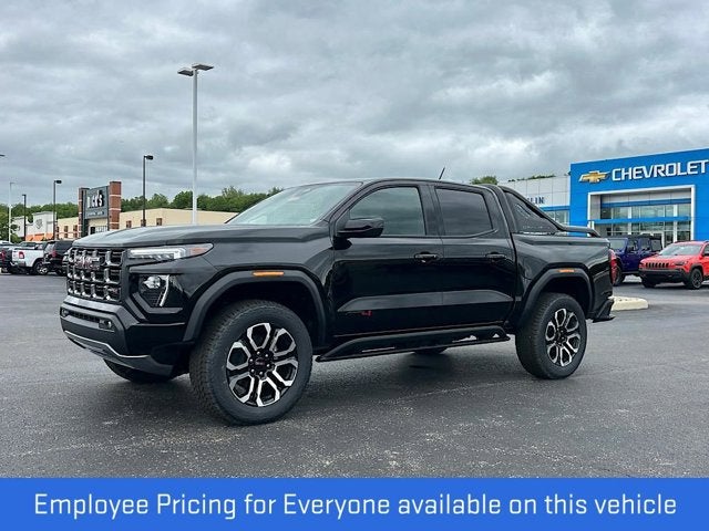 2025 GMC Canyon 4WD AT4