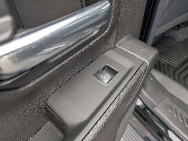 2026 Chevrolet Silverado 2500HD 4WD Crew Cab 159" Custom